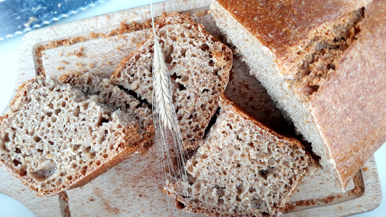 Alakor lisztből készült kovászos kenyér